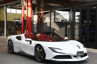 SF90 スパイダー