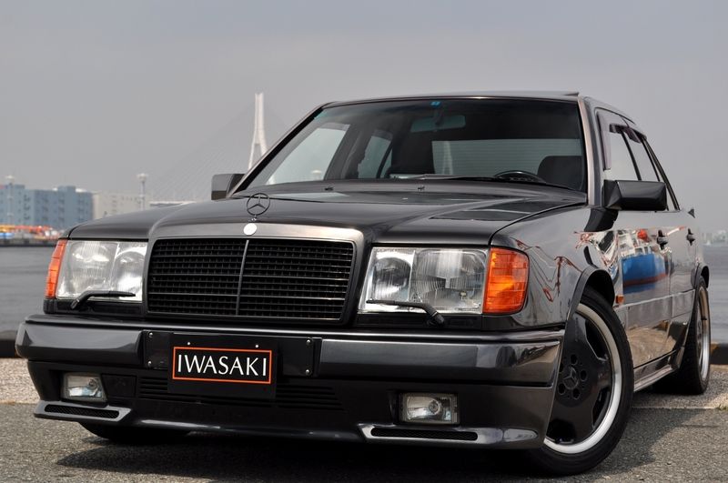 Amg Eクラス ミディアム Amg 300e 3 4 超希少正規d車新車時より徹底整備履歴 Iwasaki メルセデスベンツ 中古車 検索サイト メルセデスベンツライフ Com