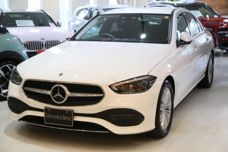 メルセデスベンツ Cクラス 220Dアバンギャルド　ISG搭載モデル