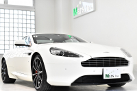 DB9