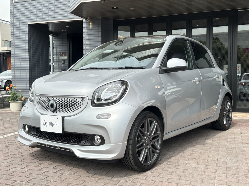 スマート フォーフォー ブラバス　スポーツ