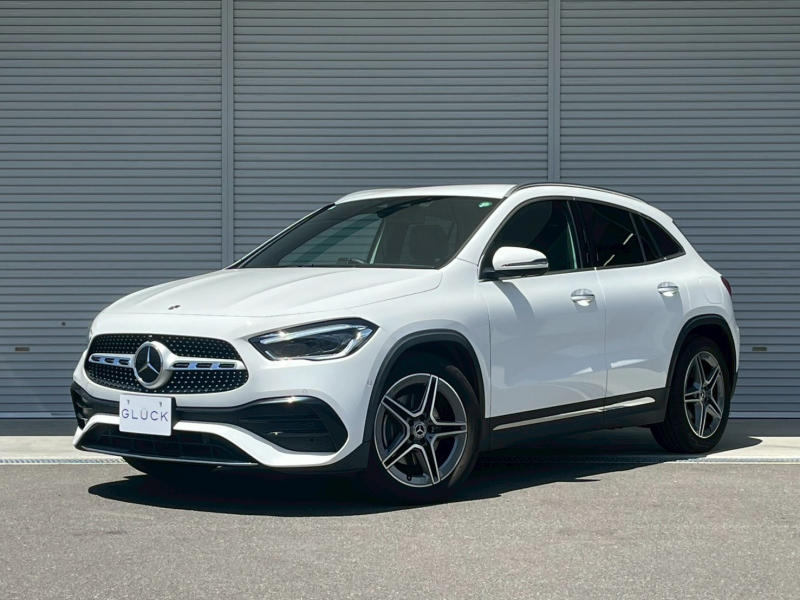 メルセデスベンツ GLA GLA200d 4マチック 4WD